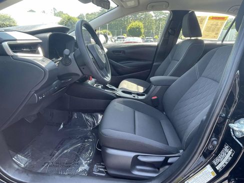 Used 2026 Toyota Corolla LE FWD image 16