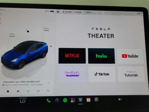 Used 2025 Tesla Model Y Long Range RWD image 82