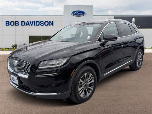 Certified 2022 Lincoln Nautilus AWD w/ Premium Package image 1