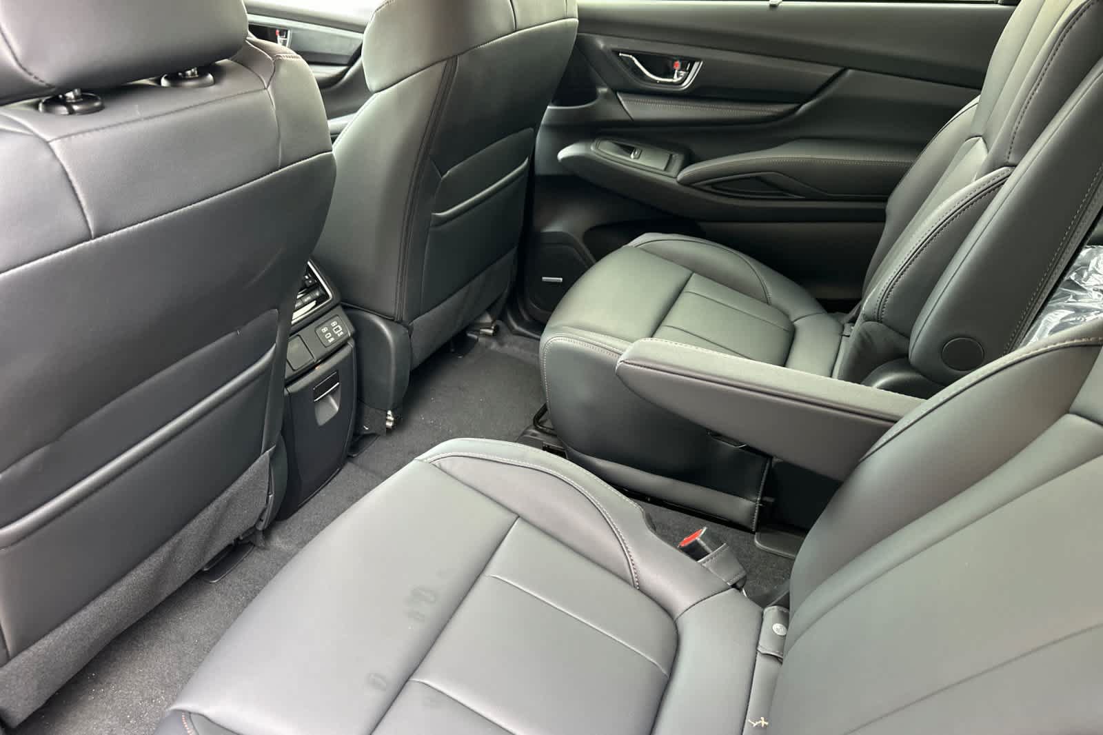New 2026 Subaru Ascent Limited Bronze AWD/4WD image 12