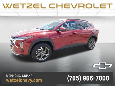 Used 2025 Chevrolet Trax LT w/ LT Convenience Package FWD image 7