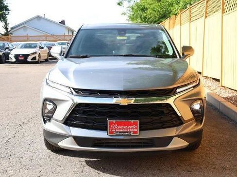 Used 2025 Chevrolet Blazer LT AWD/4WD image 4