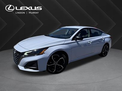 Used 2023 Nissan Altima 2.5 SR