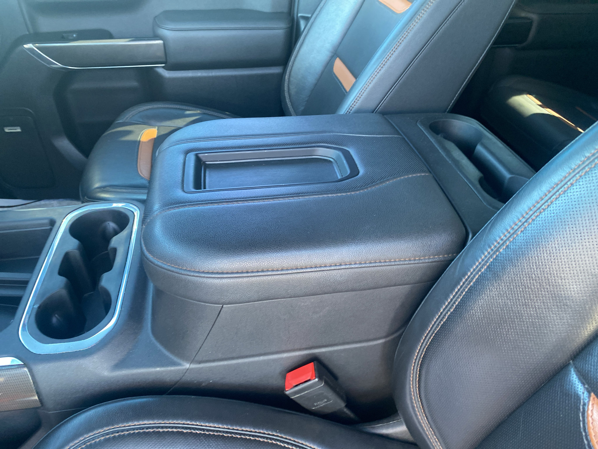Used 2022 GMC Sierra 1500 AT4 w/ AT4 Premium Package AWD/4WD image 11