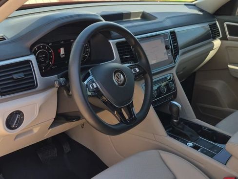 Used 2019 Volkswagen Atlas SEL FWD image 7