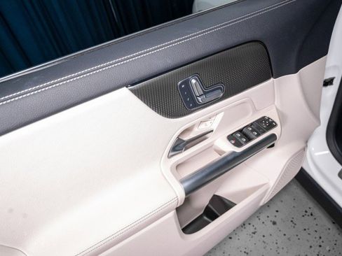 Certified 2023 Mercedes-Benz GLA 250 image 10