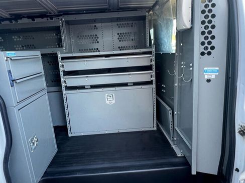 Used 2012 Chevrolet Express 2500 w/ Cold Climate Package image 19