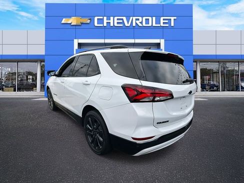 Certified 2022 Chevrolet Equinox RS w/ RS Leather Package image 5