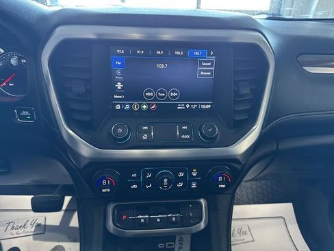 Certified 2022 GMC Acadia SLE w/ Driver Convenience Package image 13