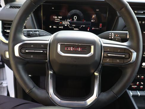 Used 2026 GMC Terrain Elevation w/ Black Edition AWD/4WD image 29