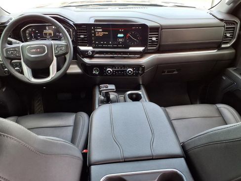 Used 2023 GMC Sierra 1500 SLT w/ SLT Premium Package AWD/4WD image 21