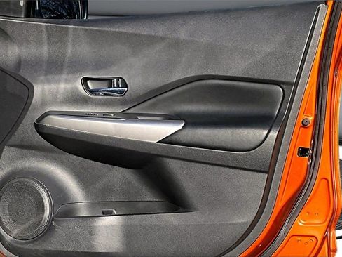 Used 2019 Nissan Kicks SR w/ SR Premium Package image 25