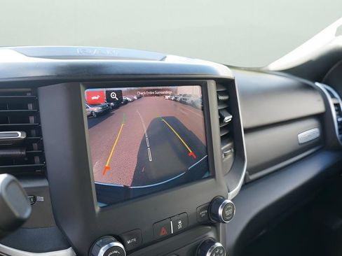 Used 2024 RAM 2500 Big Horn image 25