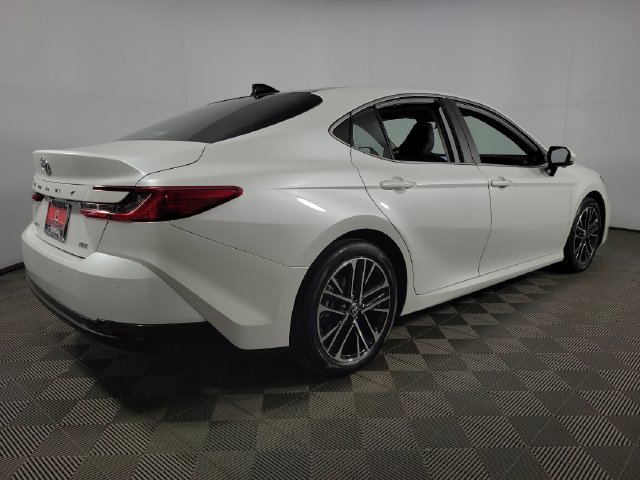 Used 2025 Toyota Camry XLE w/ Premium Plus Package FWD image 8