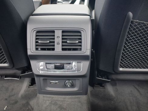 Certified 2025 Audi Q5 2.0T Premium Plus w/ Premium Plus Package image 20