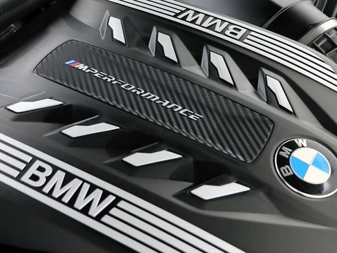 Used 2022 BMW X5 M50i w/ Executive Package image 34