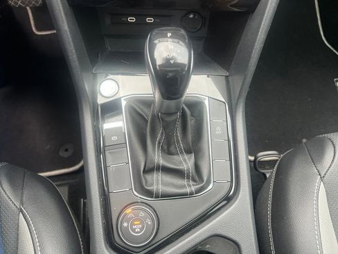 Certified 2023 Volkswagen Taos SEL AWD/4WD image 34