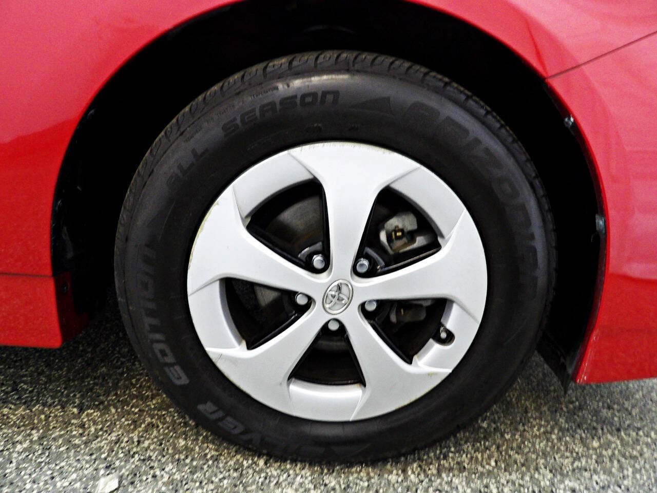 Used 2013 Toyota Prius Four FWD image 20