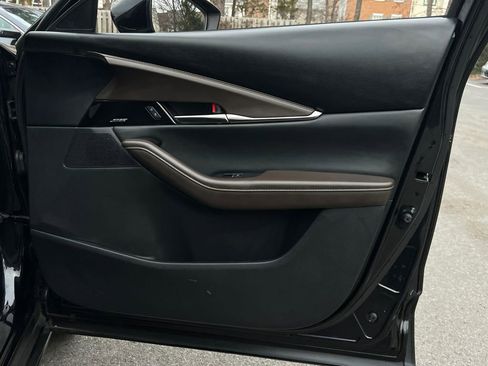 Used 2024 MAZDA CX-30 AWD 2.5 S w/ Premium Package image 9