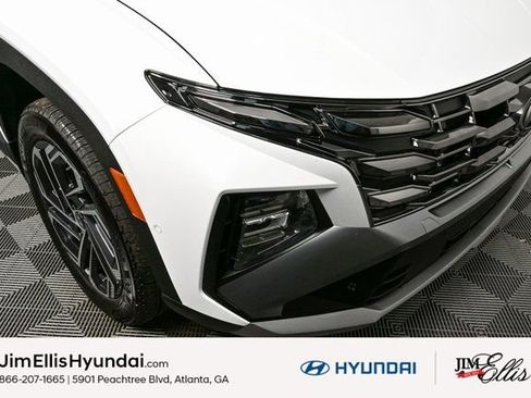 Certified 2025 Hyundai Tucson Limited image 39