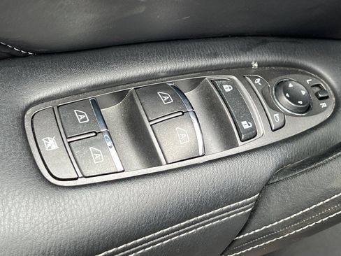 Used 2024 INFINITI QX80 Luxe AWD/4WD image 12