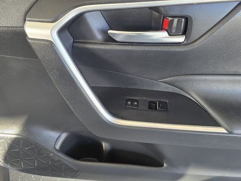 Used 2023 Toyota RAV4 XLE image 24