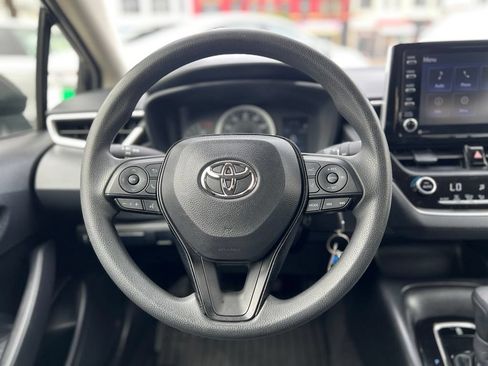 Certified 2021 Toyota Corolla LE w/ Carpet Mat Package (TMS) FWD image 29