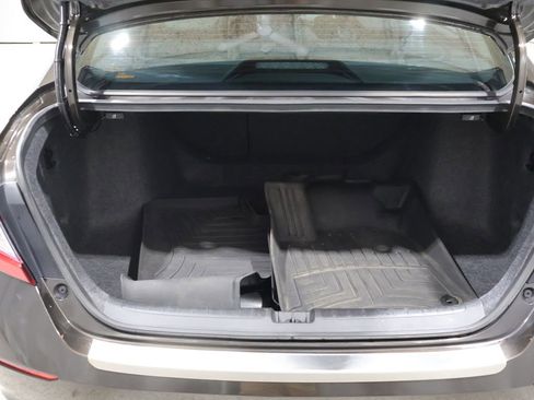 Used 2018 Honda Accord EX-L image 4