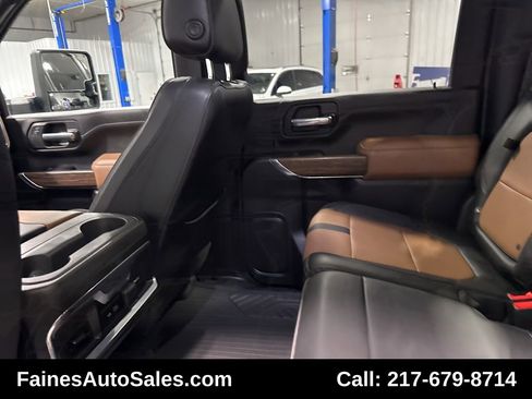 Used 2022 Chevrolet Silverado 2500 High Country w/ Z71 Off-Road Package image 49