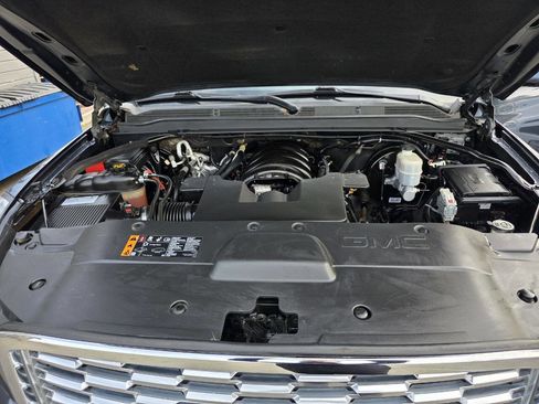 Used 2019 GMC Yukon Denali w/ Open Road Package image 30