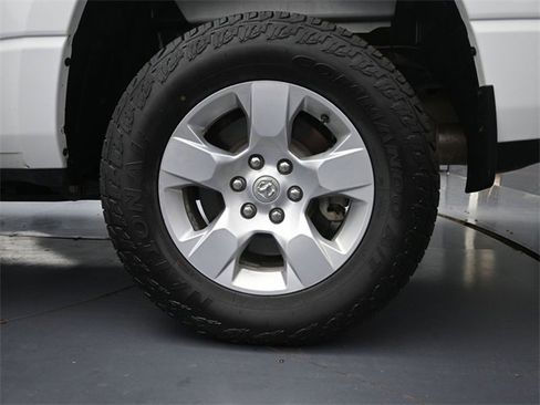 Used 2023 RAM 1500 Big Horn image 13