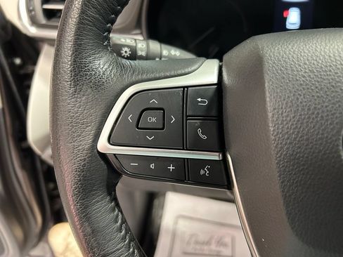 Used 2022 Toyota Sienna XLE FWD image 14