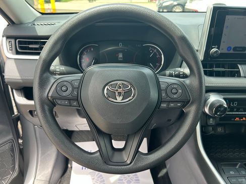 Certified 2025 Toyota RAV4 XLE AWD/4WD image 22