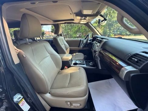 Used 2019 Toyota 4Runner Limited AWD/4WD image 12