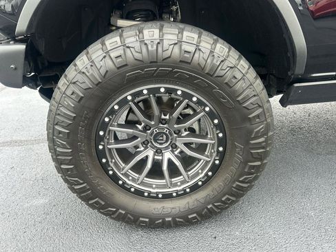 Used 2022 Ford Bronco Wildtrak AWD/4WD image 9