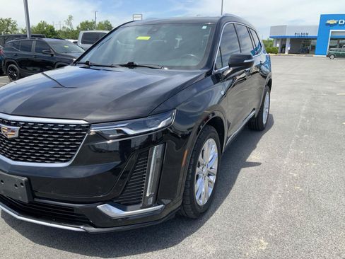 Used 2021 Cadillac XT6 Premium Luxury AWD/4WD image 18