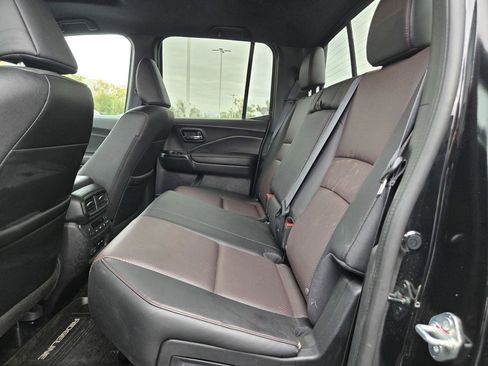 Used 2025 Honda Ridgeline Black Edition image 30