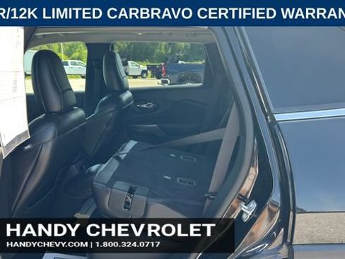 Used 2019 Jeep Cherokee Limited AWD/4WD image 23