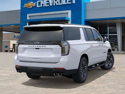 New 2026 Chevrolet Suburban Z71 w/ Comfort Package AWD/4WD image 29