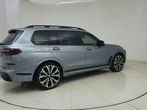 Used 2023 BMW X7 M60i w/ Executive Package image 75