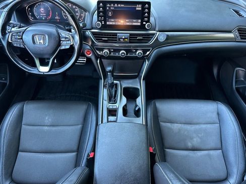 Used 2019 Honda Accord Sport image 9