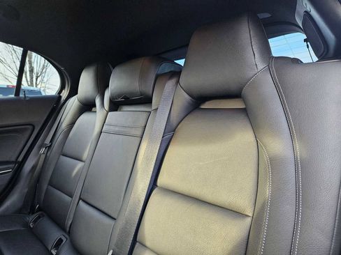 Used 2015 Mercedes-Benz GLA 45 AMG 4MATIC image 21