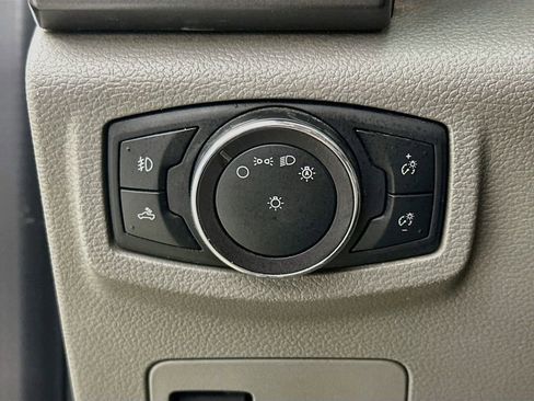 Used 2019 Ford F150 XLT AWD/4WD image 12
