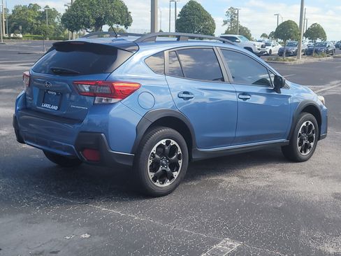 Used 2022 Subaru Crosstrek 2.0i image 7