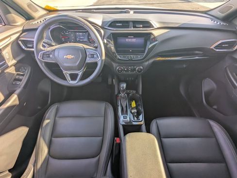 Used 2021 Chevrolet TrailBlazer ACTIV w/ Convenience Package image 16