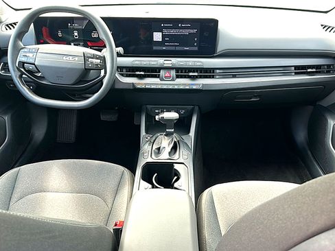 Used 2025 Kia K4 FWD image 20