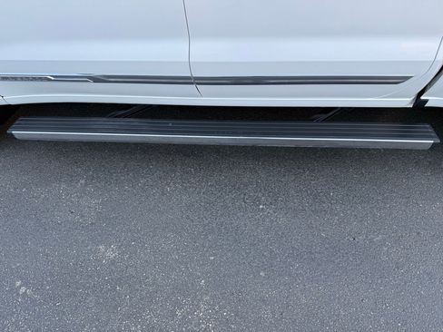 Used 2024 Chevrolet Silverado 1500 High Country w/ Technology Package image 30