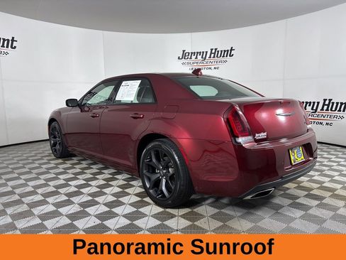 Used 2023 Chrysler 300 S image 7