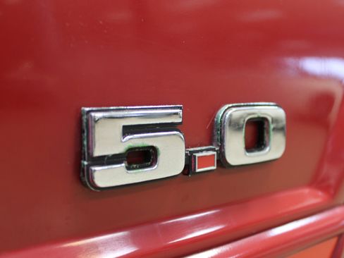 Used 1987 Ford Mustang GT image 19