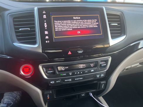 Used 2018 Honda Ridgeline RTL-E image 12